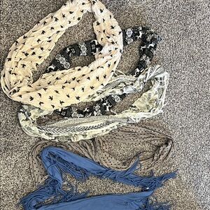 Stylish Women's Scarf Set - Black, Cream, Blue, Brown